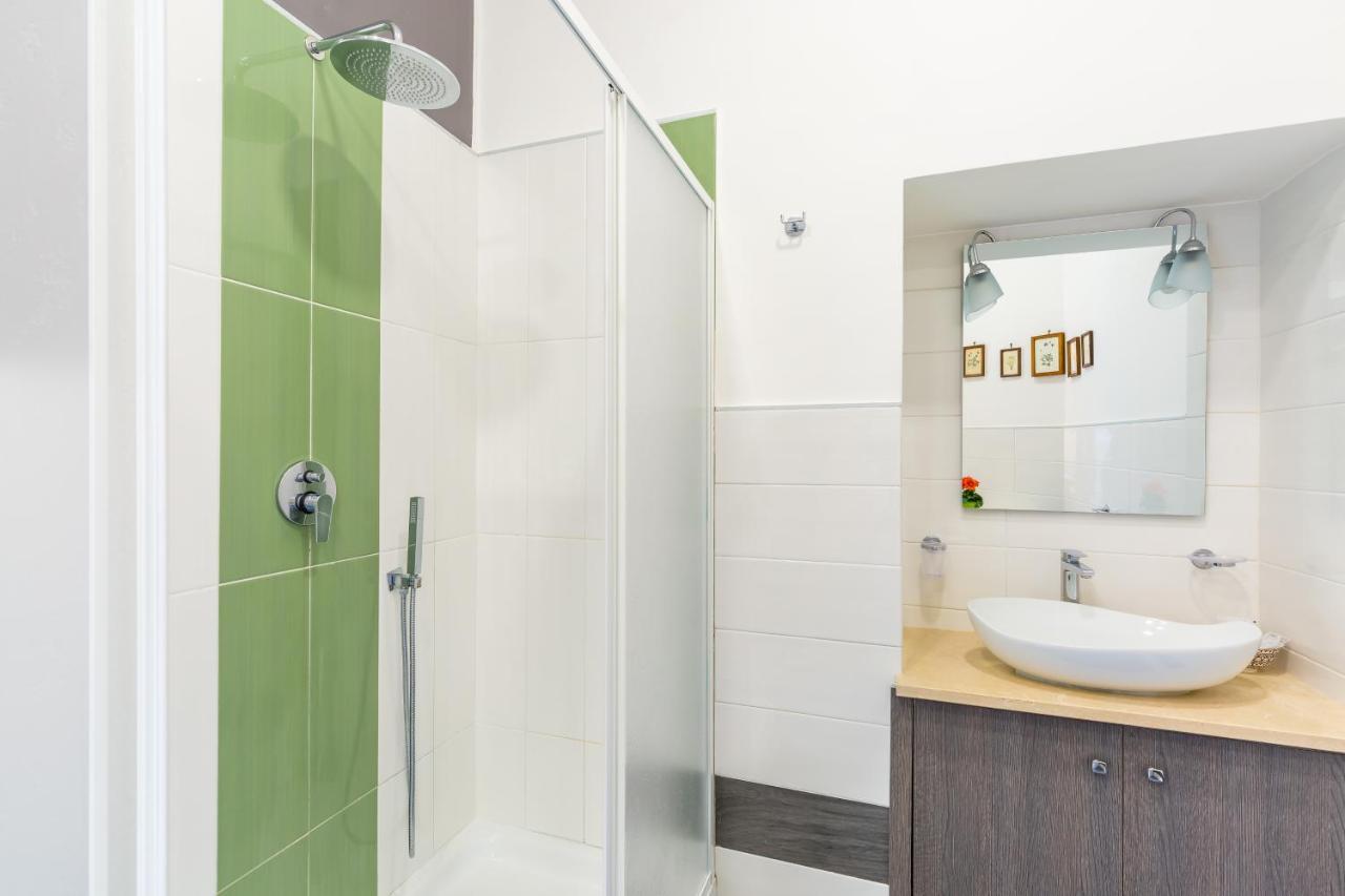 Gelso Complex Studios And Flat By Napoliapartments Екстер'єр фото