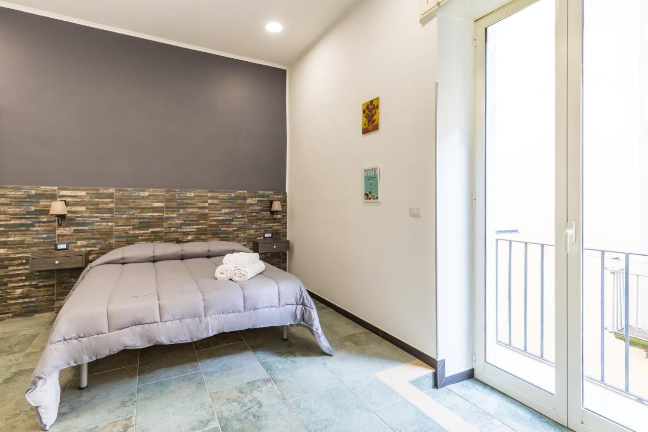 Gelso Complex Studios And Flat By Napoliapartments Екстер'єр фото