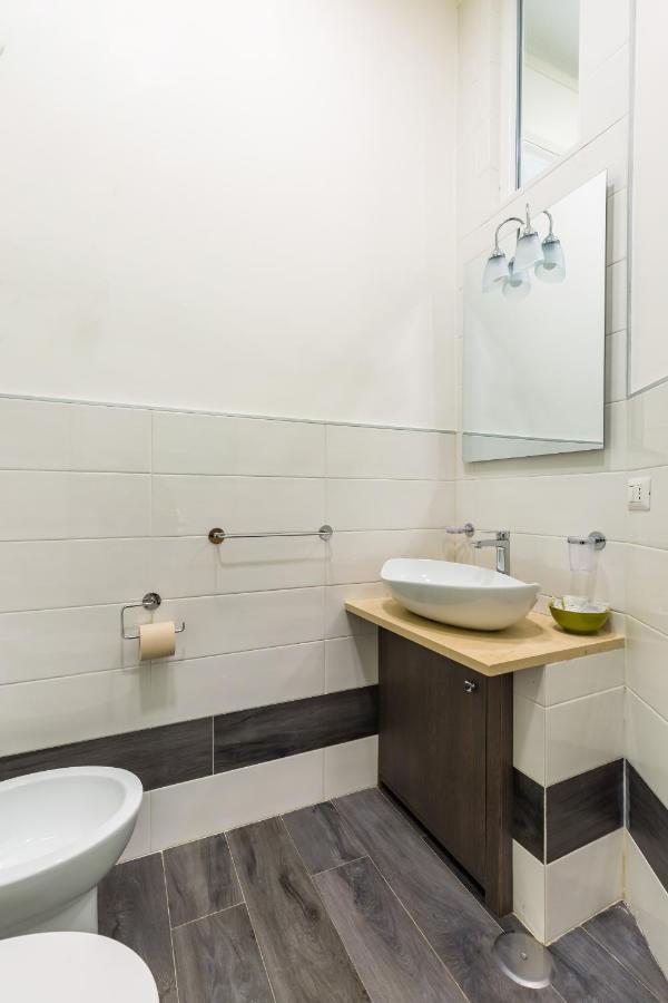 Gelso Complex Studios And Flat By Napoliapartments Екстер'єр фото