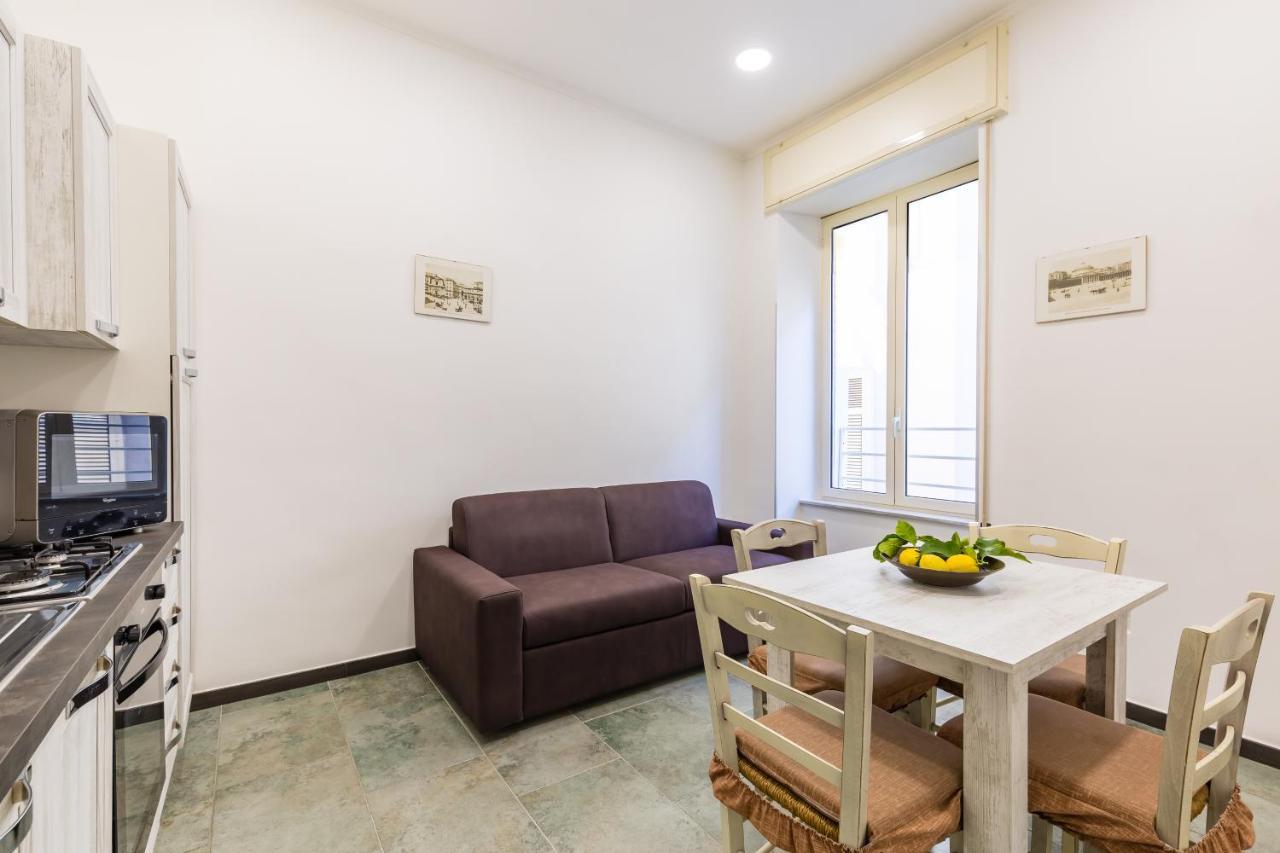 Gelso Complex Studios And Flat By Napoliapartments Екстер'єр фото
