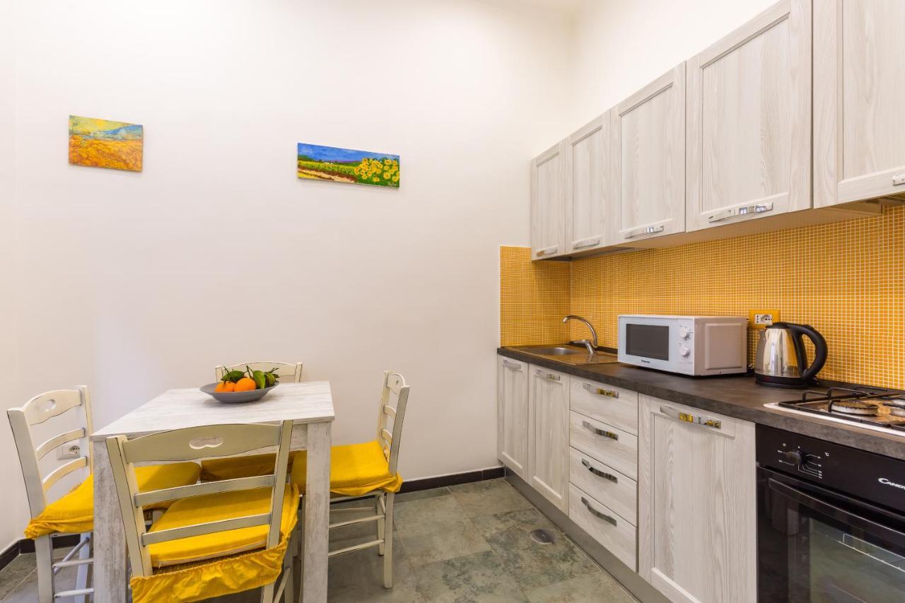Gelso Complex Studios And Flat By Napoliapartments Екстер'єр фото