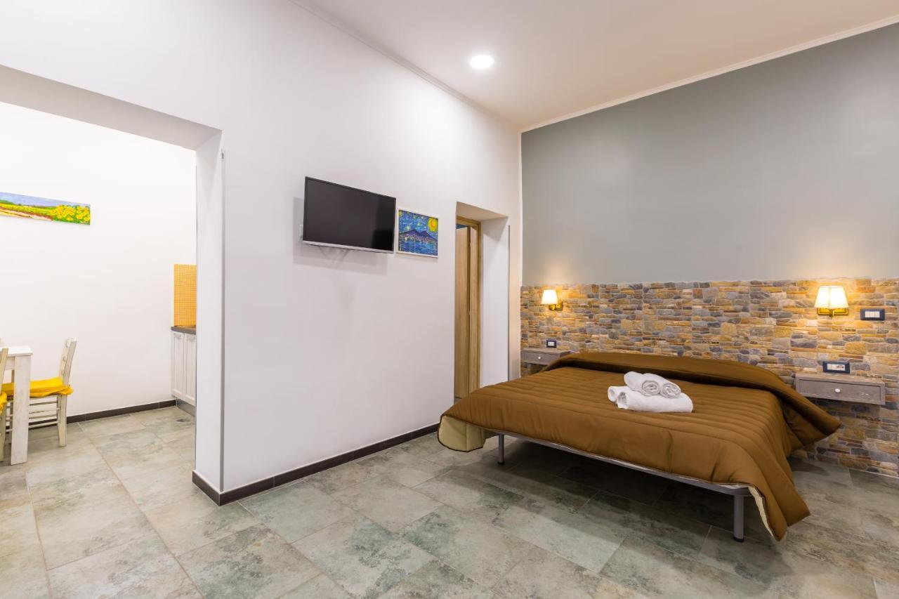 Gelso Complex Studios And Flat By Napoliapartments Екстер'єр фото